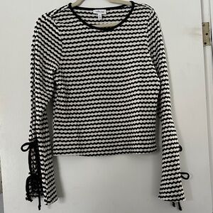 Textured Black and White Long Sleeve Top